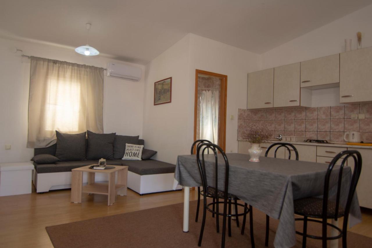 ויר Apartmani Caganic Villa Bledi מראה חיצוני תמונה