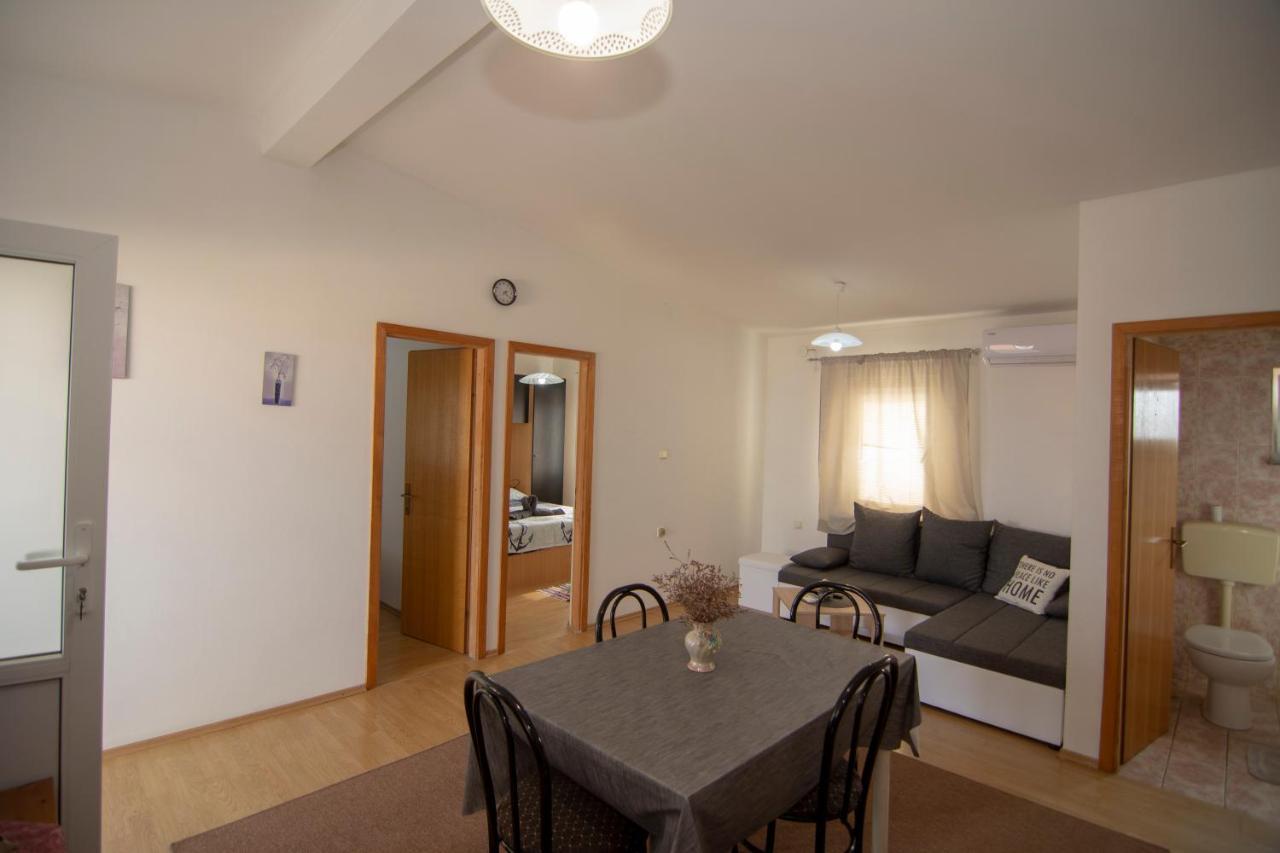 ויר Apartmani Caganic Villa Bledi מראה חיצוני תמונה