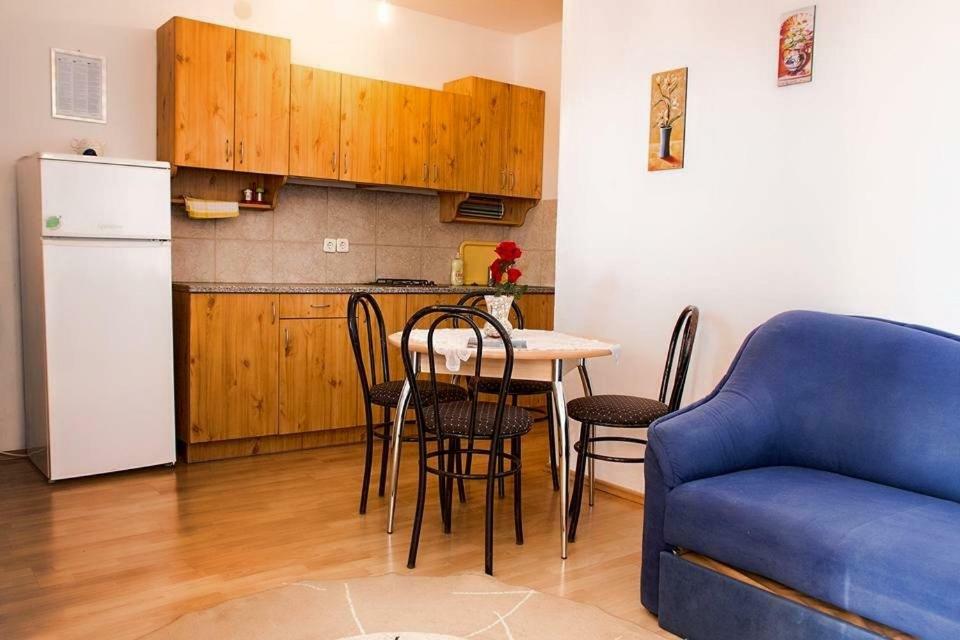 ויר Apartmani Caganic Villa Bledi מראה חיצוני תמונה